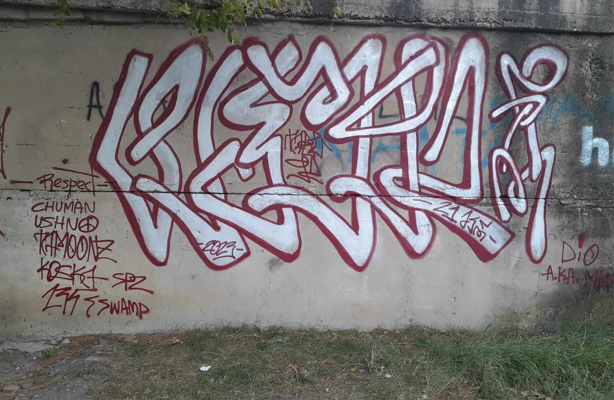 new georgian language (kartuli) graffiti in rustavi / small city near to tbilisi